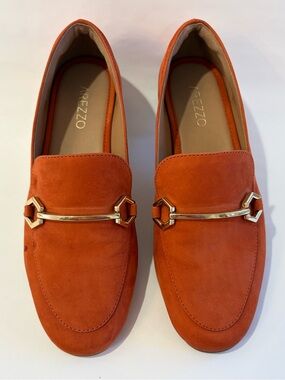 Arezzo orange suede moccasin loafers with gold-tone hardware Eur 36 US 5.5/6